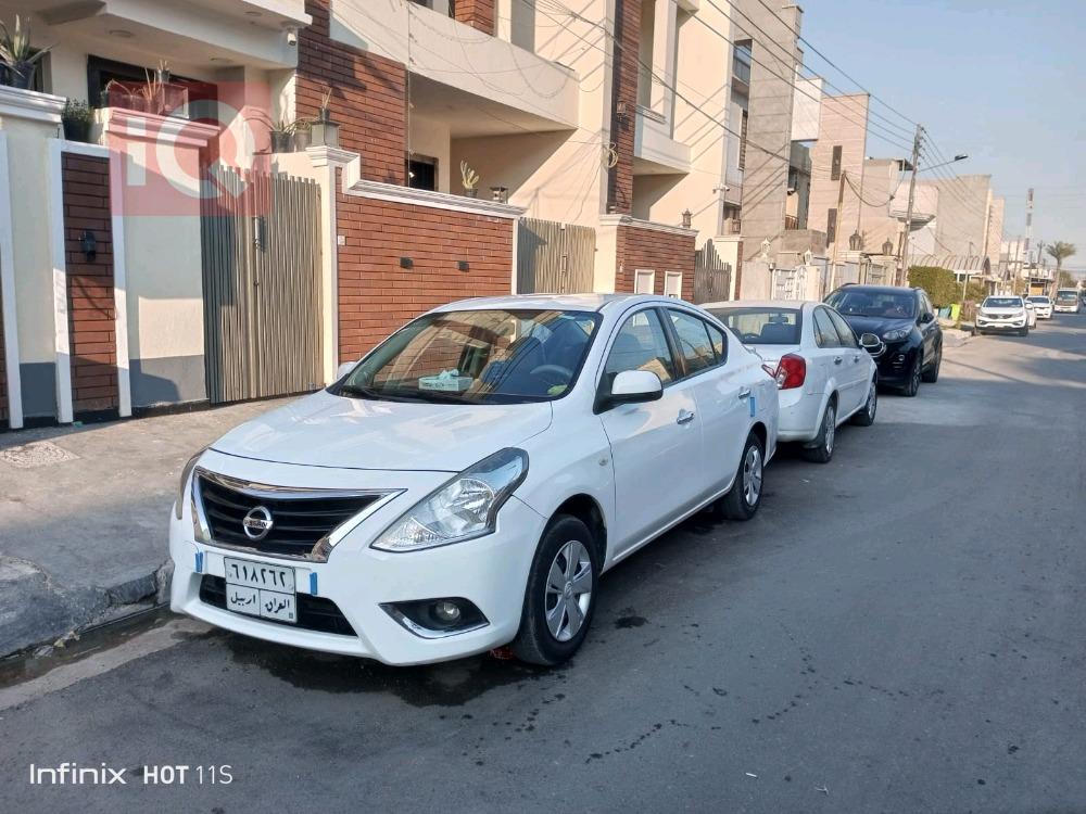 نیسان سەنی